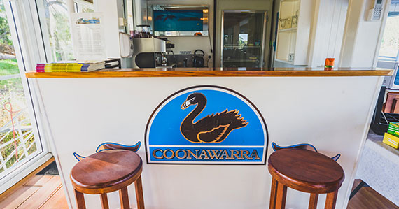 Paddleboat Coonawarra - Motel Accommodation in Mildura | lodging | 1069 Hugh King Dr, Mildura VIC 3502, Australia | 0409212222 OR +61 409 212 222