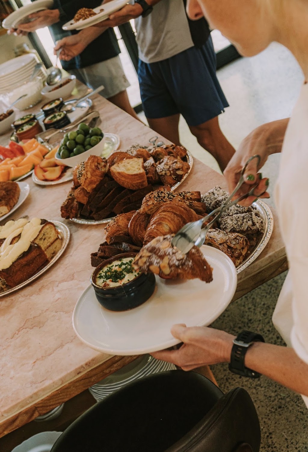 Sara Dining | 450b Coolangatta Rd, Berry NSW 2535, Australia | Phone: 0401 651 198