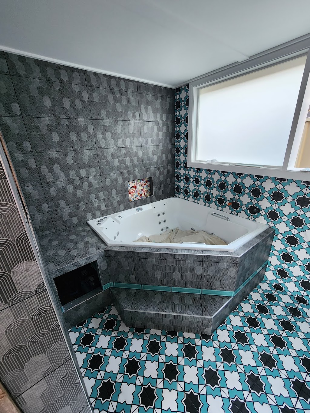 Tier One Tiling | 7A Karuah Ave, Kincumber NSW 2251, Australia | Phone: 0483 190 273 Tier One Tiling | 7A Karuah Ave, Kincumber NSW 2251, Australia | Phone: 0483 190 273