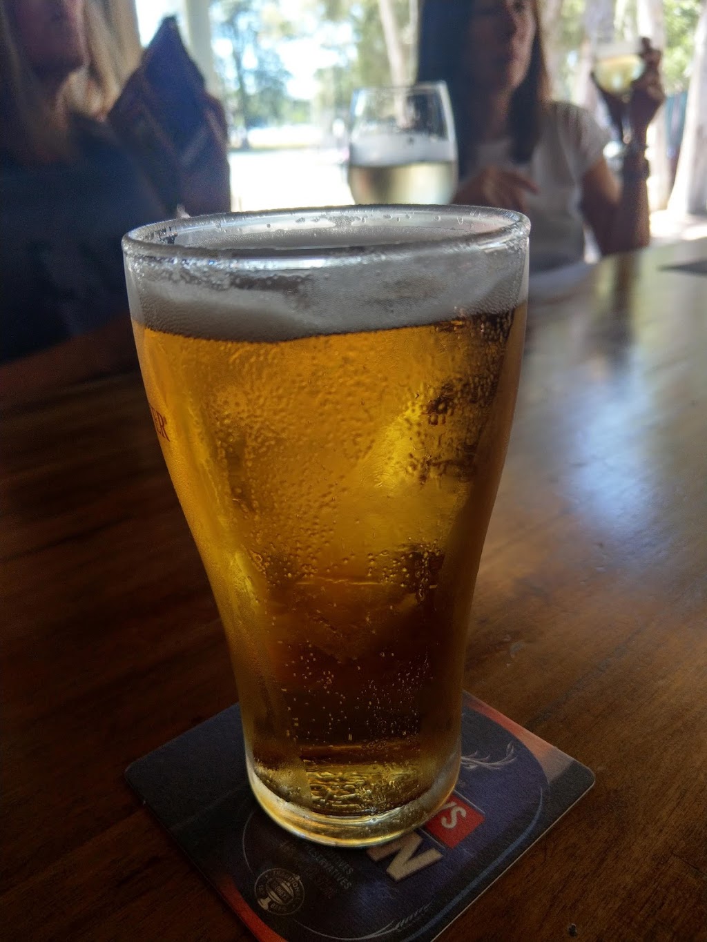 Lakeside Tavern | 89 The Lakes Way, Forster NSW 2428, Australia | Phone: (02) 6554 8866