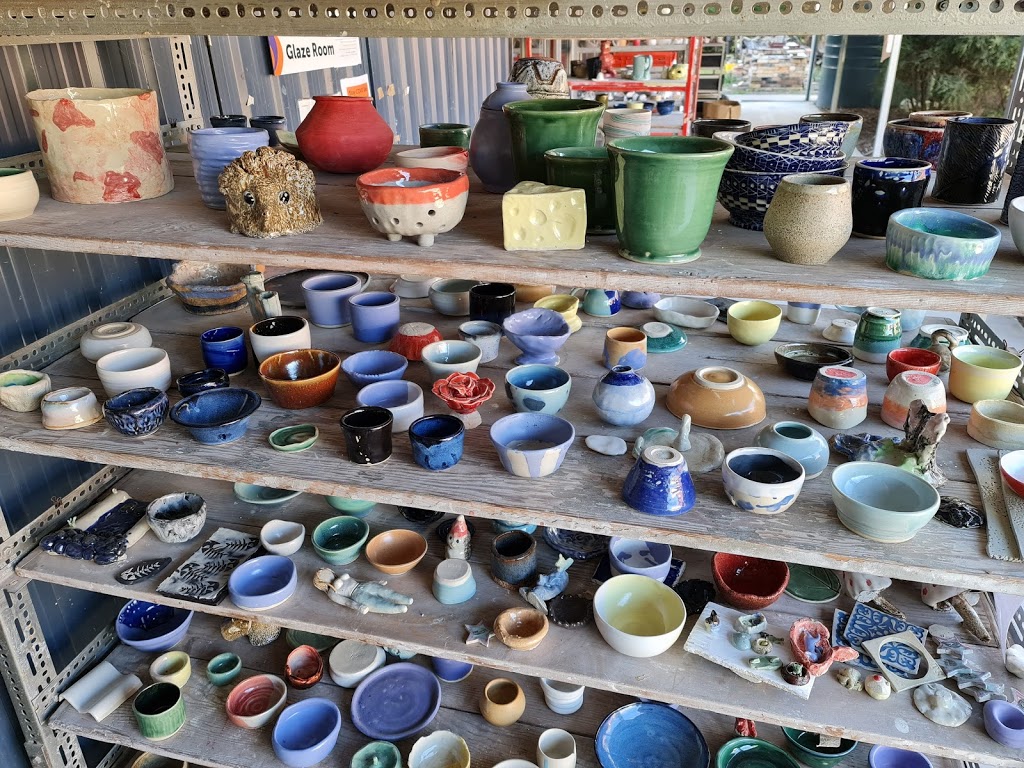 Canberra Potters Society Inc. | 1 Aspinall St, Watson ACT 2602, Australia | Phone: (02) 6241 7800