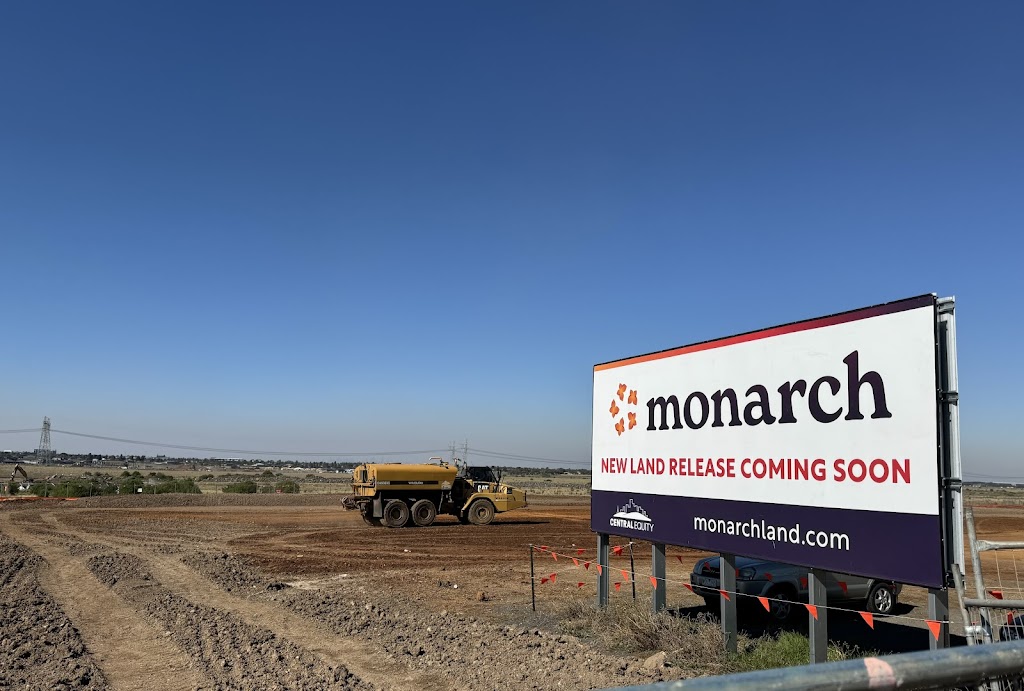 Monarch Deanside by Central Equity | 137 Sinclairs Rd, Deanside VIC 3336, Australia | Phone: 1800 638 888