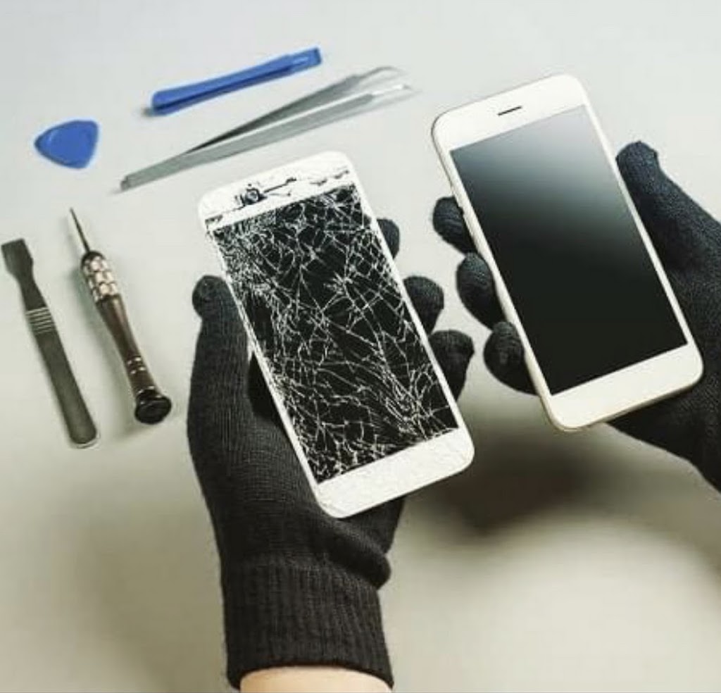 Aaron phone repairs |  | 13 Harvey Cct, Griffin QLD 4503, Australia | 0474699393 OR +61 474 699 393