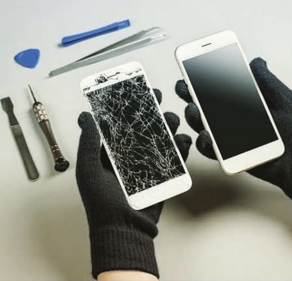 Aaron phone repairs | 13 Harvey Cct, Griffin QLD 4503, Australia | Phone: 0474 699 393