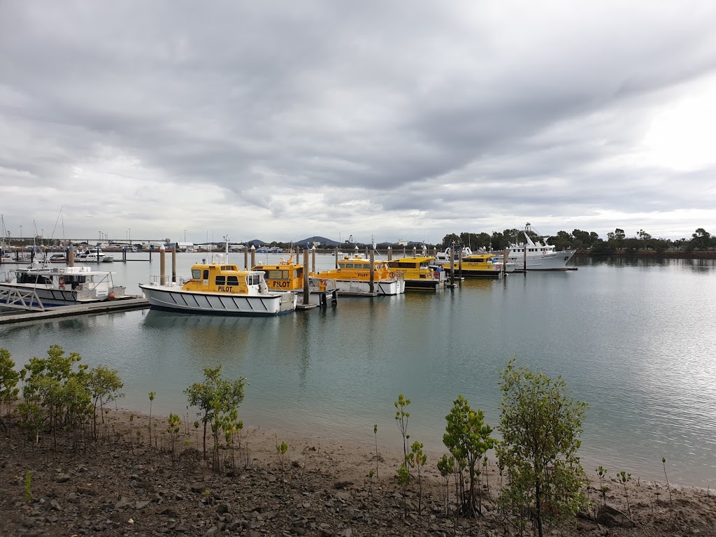 travel centre gladstone