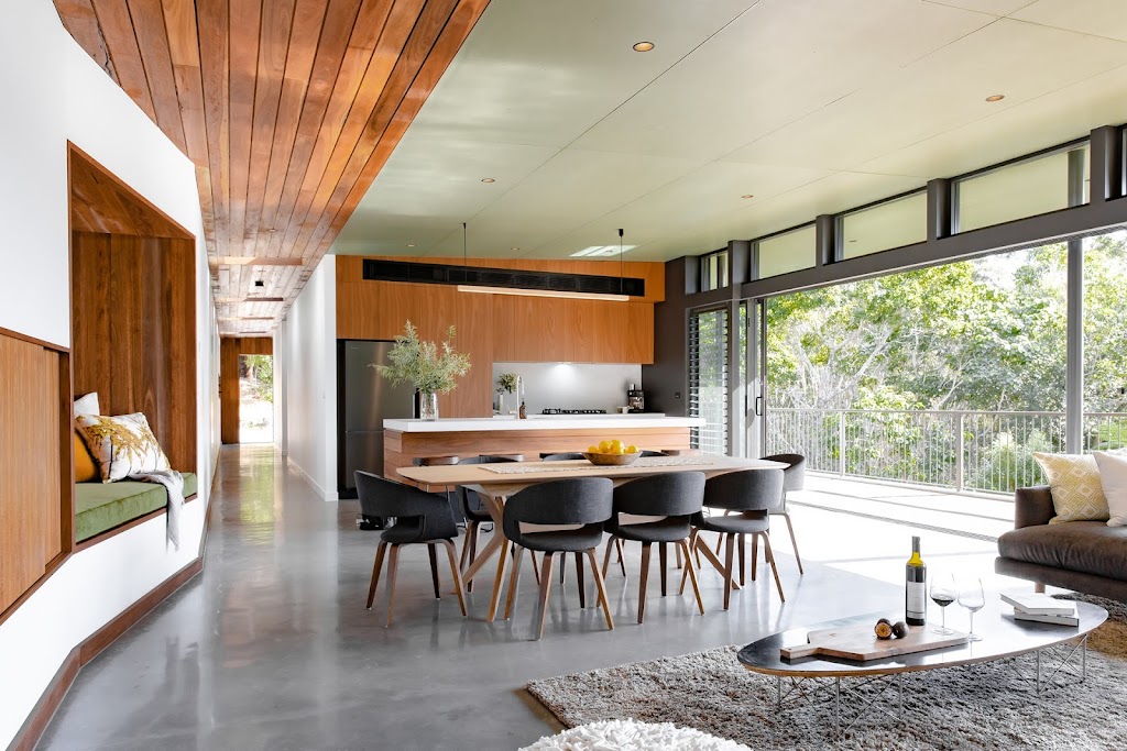 THE ECO LODGE - Byron Beach Retreats | 14 Taylors Lake Rd, Broken Head NSW 2481, Australia | Phone: 0403 617 449