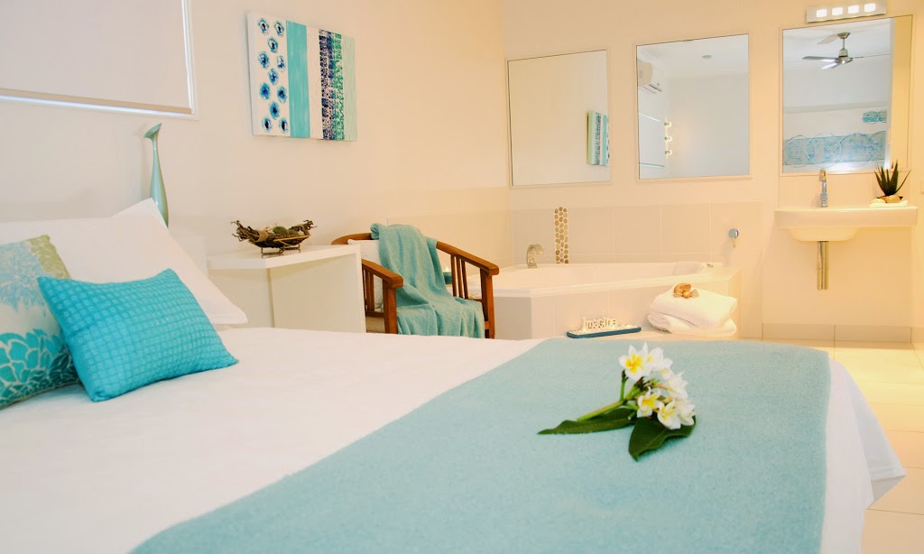 Barooga on Pier Bed and Breakfast | lodging | 18 Pier St, Urangan QLD 4655, Australia | 0418731092 OR +61 418 731 092
