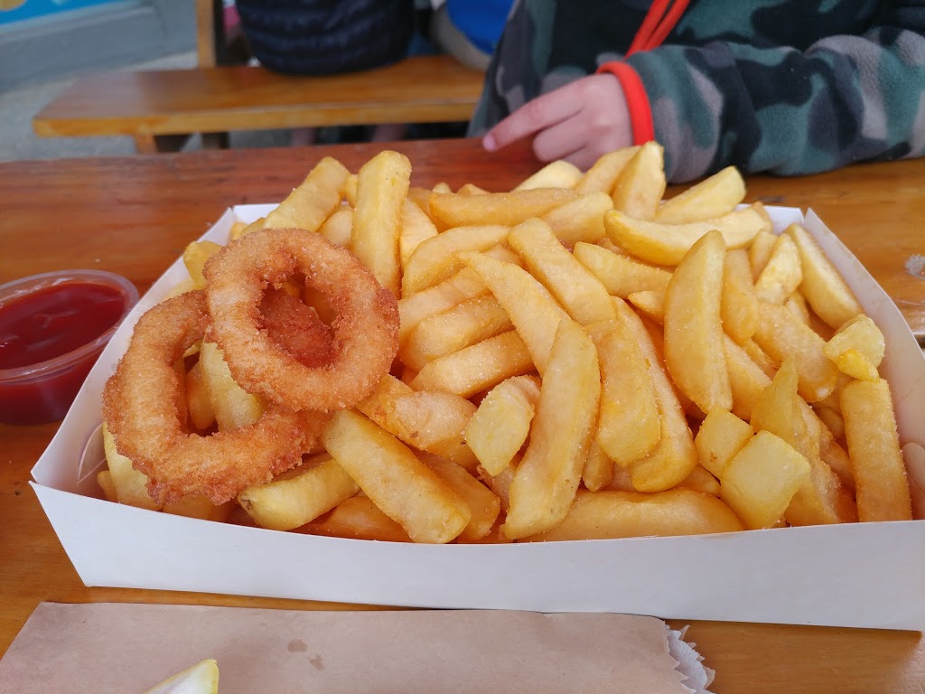 The Salty Dog Fish & Chippery | restaurant | 1/150 Mountjoy Parade, Lorne VIC 3232, Australia | 0352891300 OR +61 3 5289 1300