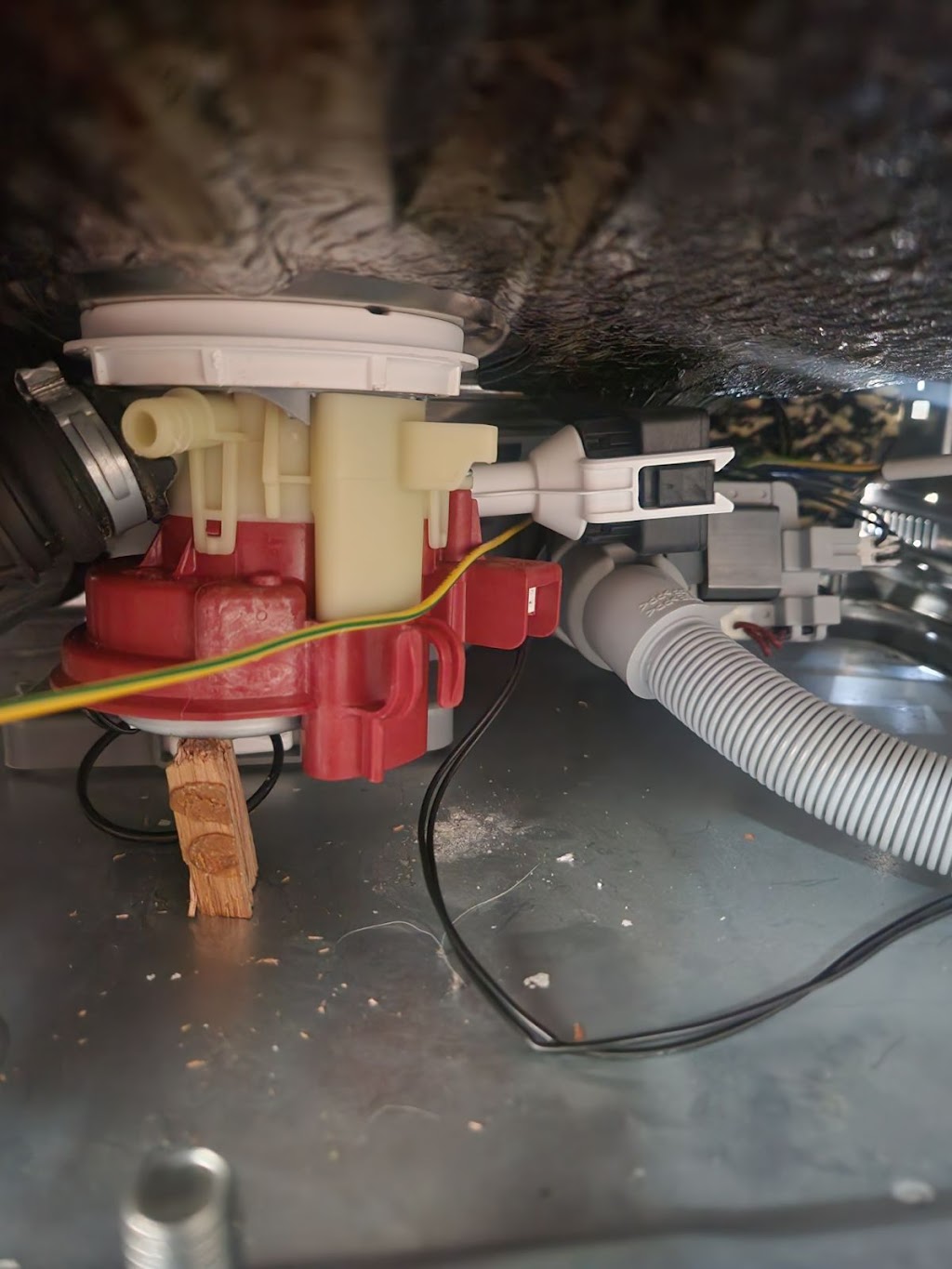 Yogi Appliance Repair | 93 Derwent Park Rd, Moonah TAS 7009, Australia | Phone: 0466 994 339