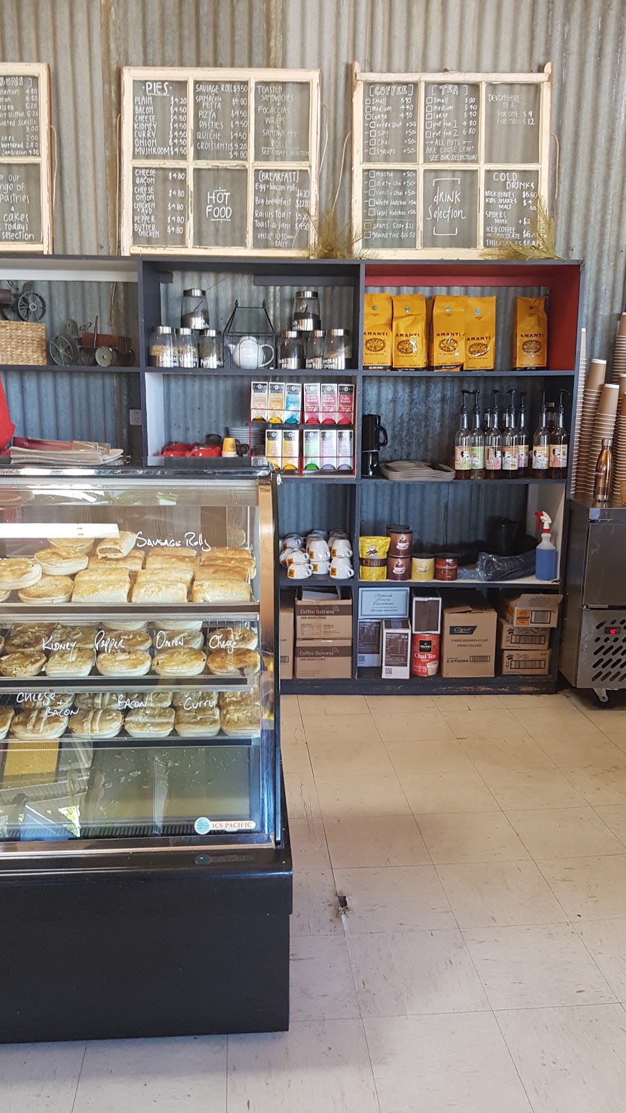 Culcairn Bakery | bakery | 54 Balfour St, Culcairn NSW 2660, Australia | 0260298977 OR +61 2 6029 8977