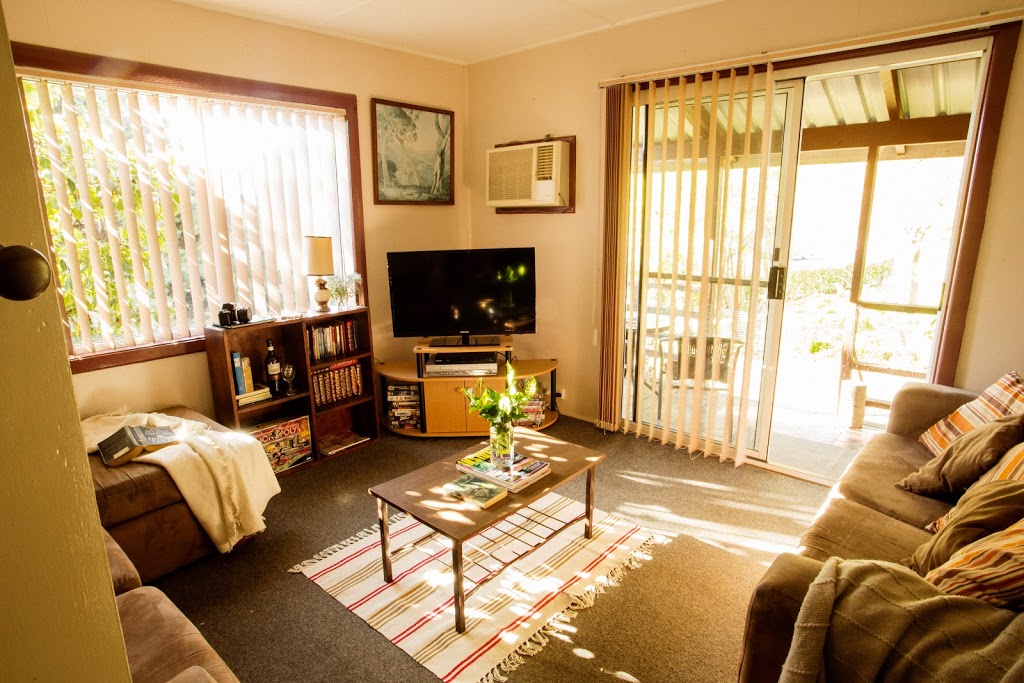 Aussie Chillout - Pether Cottage - TALBINGO NSW | real estate agency | 19 Pether St, Talbingo NSW 2720, Australia | 0414826439 OR +61 414 826 439
