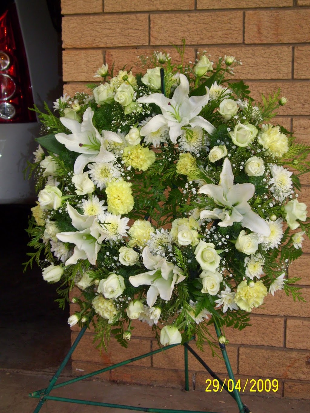 Rose House | florist | 70 Symons Rd, Sunnybank Hills QLD 4109, Australia | 0733452387 OR +61 7 3345 2387