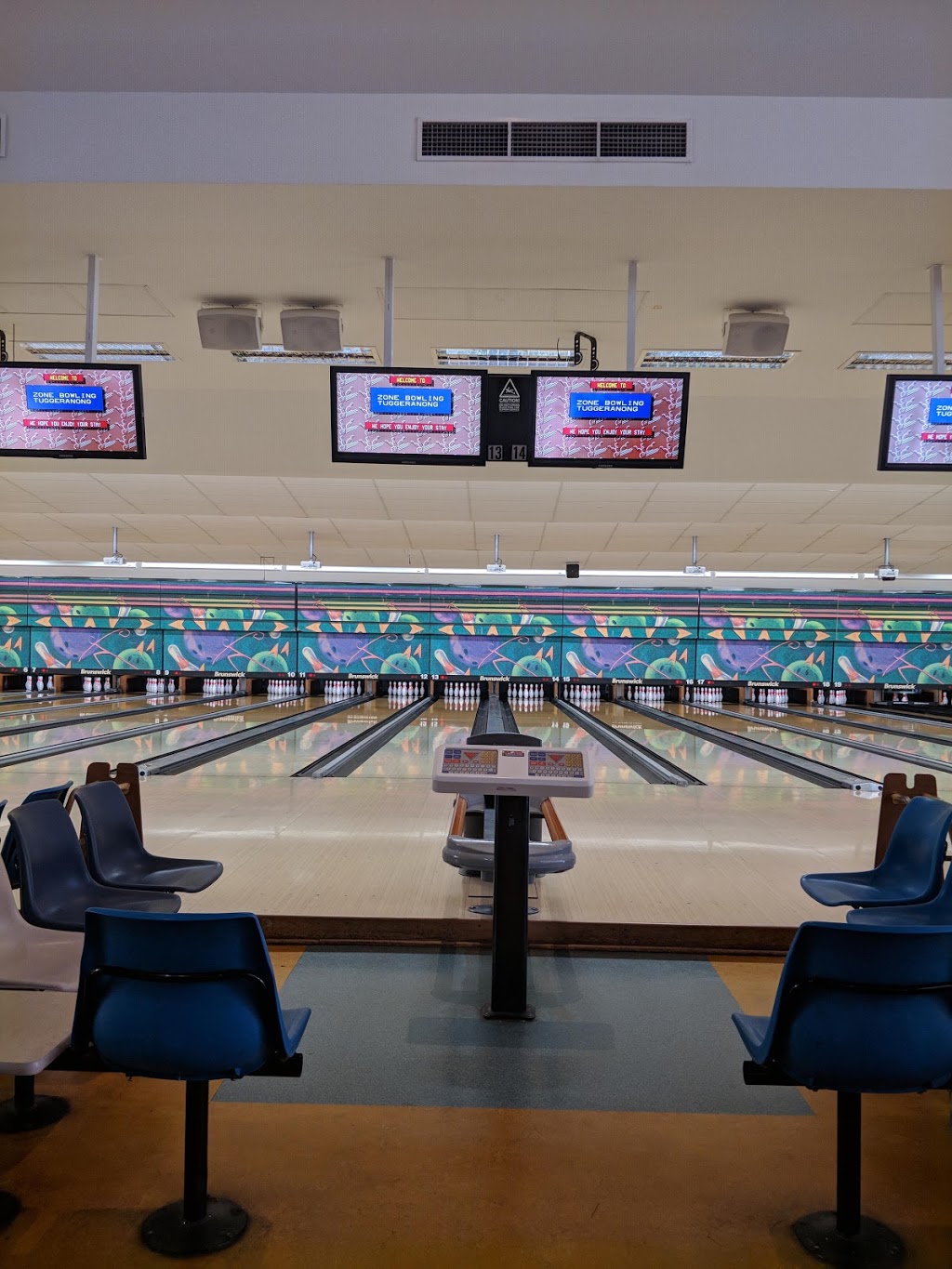 ZONE BOWLING Tuggeranong | 76 Cowlishaw St, Greenway ACT 2900, Australia | Phone: 1300 368 067