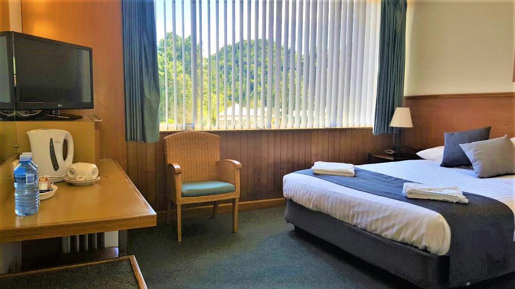 Mt Lyell Motor Inn Queenstown | 1 Orr St, Queenstown TAS 7467, Australia | Phone: (03) 6471 1447