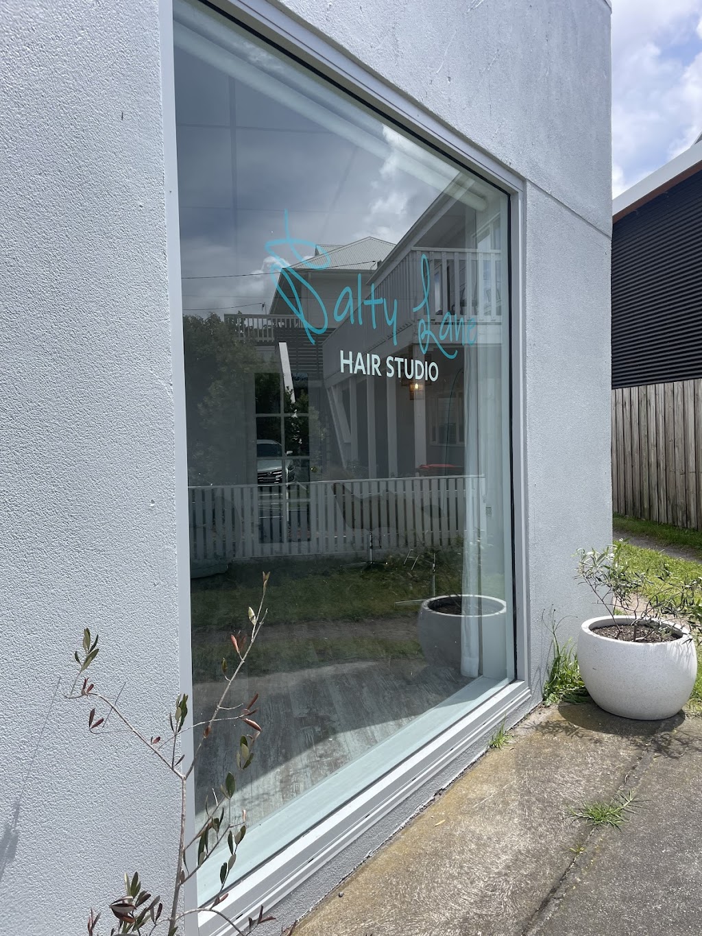 Salty Lane Hair Studio | 80A Surf Beach Rd, Cape Paterson VIC 3995, Australia | Phone: (03) 5618 1603