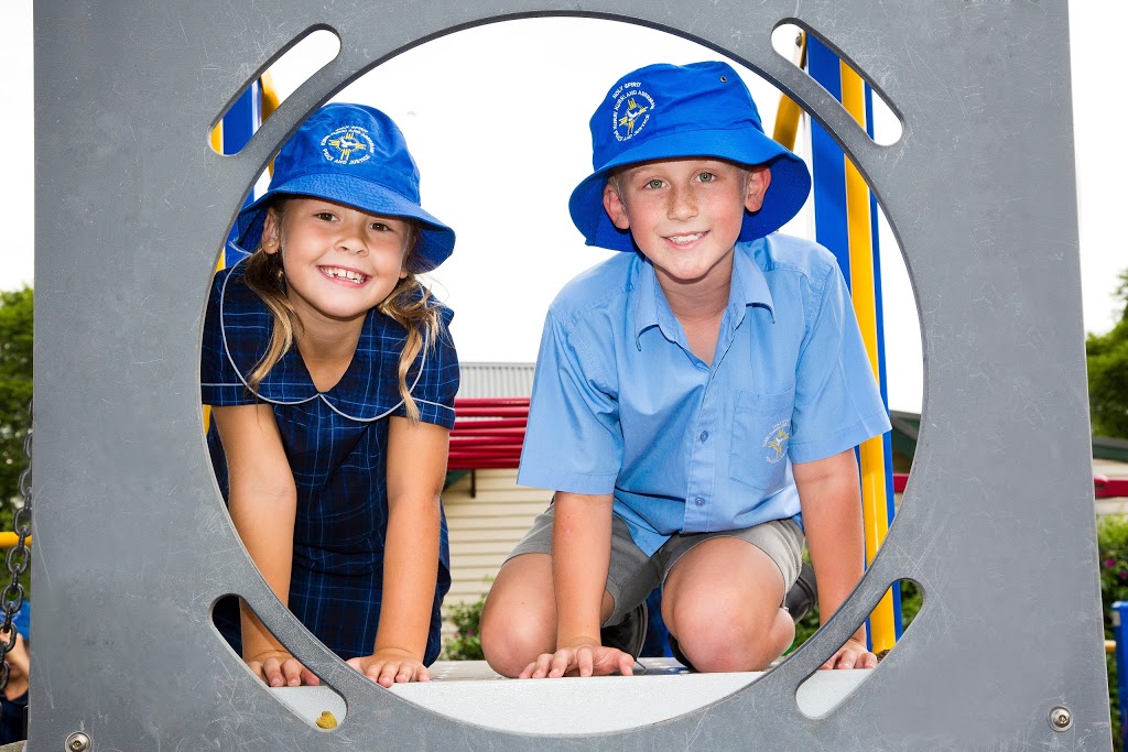 Holy Spirit Primary School | school | 223, Barton St, Kurri Kurri NSW 2327, Australia | 0249372165 OR +61 2 4937 2165