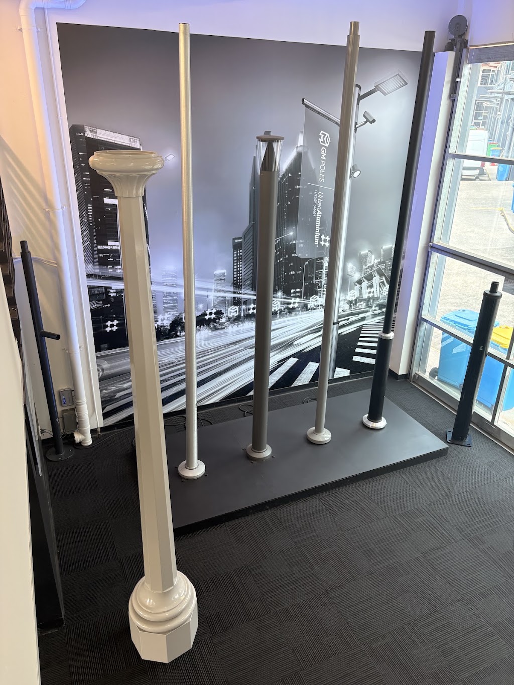 Urban Aluminium | 1 Talavera Rd, Macquarie Park NSW 2113, Australia | Phone: (02) 8921 5400