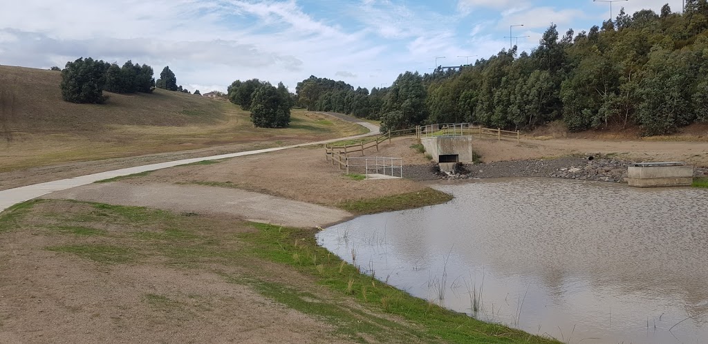 Western Ring Rd Path | park | Western Ring Path, Jacana VIC 3047, Australia