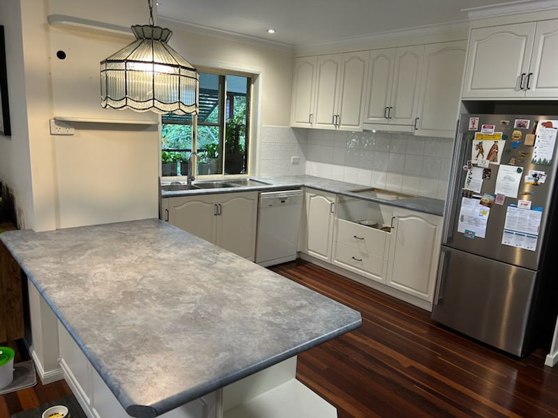 Complete Cabinetry Mackay | 3198 Bruce Hwy, Kuttabul QLD 4741, Australia | Phone: 0428 220 789