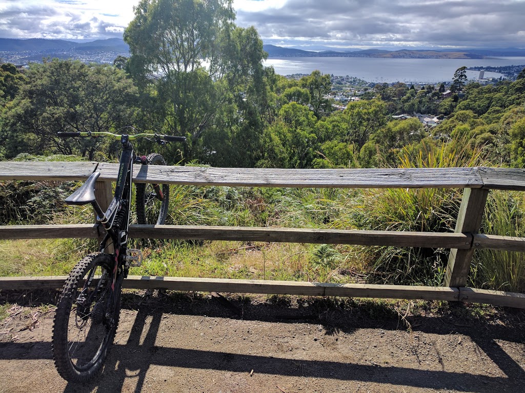 Picnic Facilty with Views - Knocklofty | park | 69 Salvator Rd, West Hobart TAS 7000, Australia