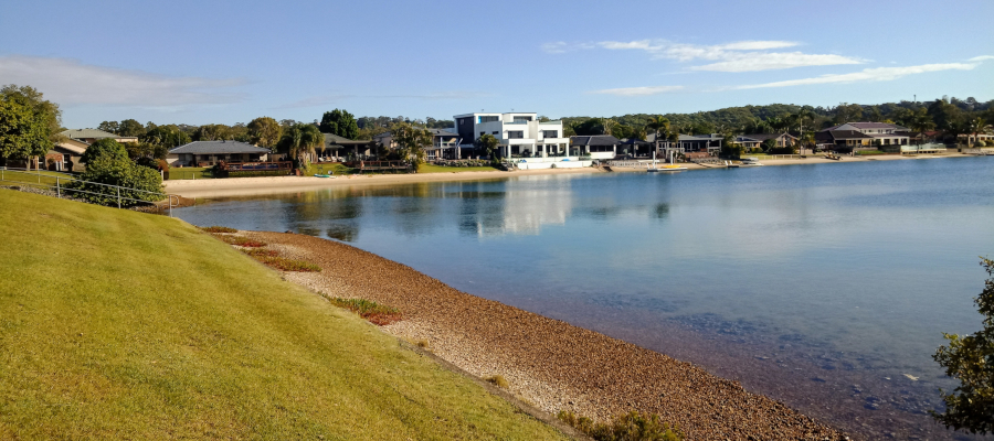 Gold Coast Fishing Spots - Japonica Drive Reserves | park | Japonica Dr, Palm Beach QLD 4221, Australia