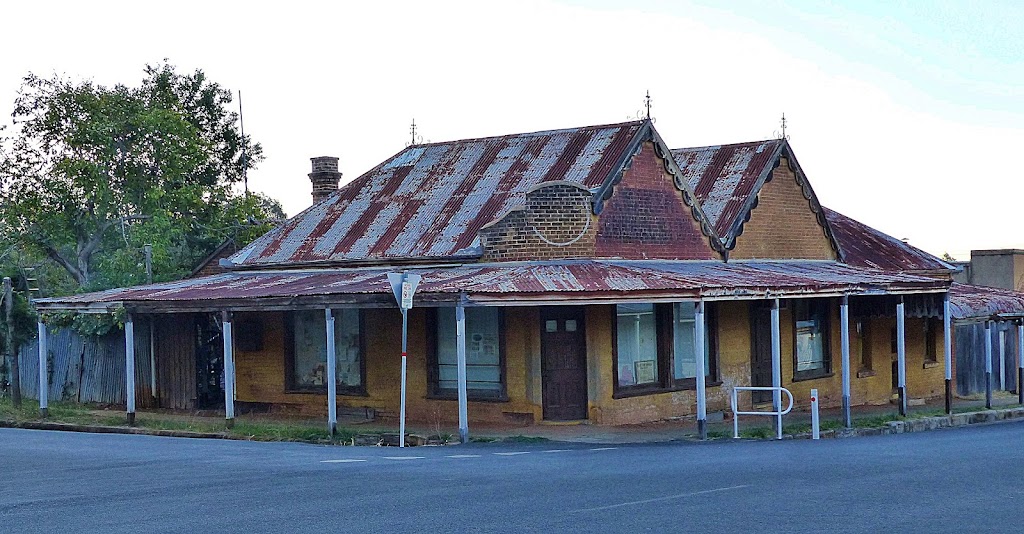 St. John the Baptist Parish - Gulgong | place of worship | Little Bayly St, Gulgong NSW 2852, Australia | 0263741061 OR +61 2 6374 1061