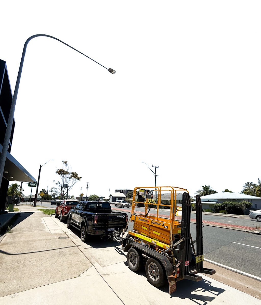 Crowley Hire | 22A Orontes Cl, Sancrox NSW 2446, Australia | Phone: 0401 728 224