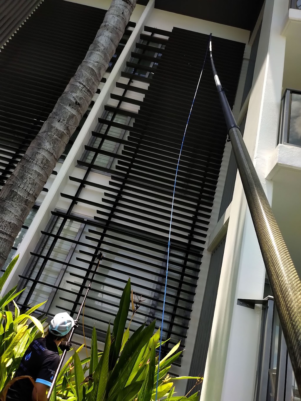 Window Cleaners Direct |  | 279 Esplanade, Cairns North QLD 4870, Australia | 0468842037 OR +61 468 842 037