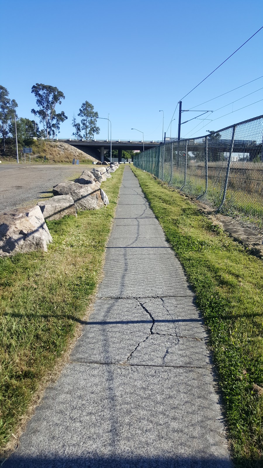 AVADA traffic control | 312 Stapylton Jacobs Well Rd, Stapylton QLD 4207, Australia | Phone: 1300 282 328