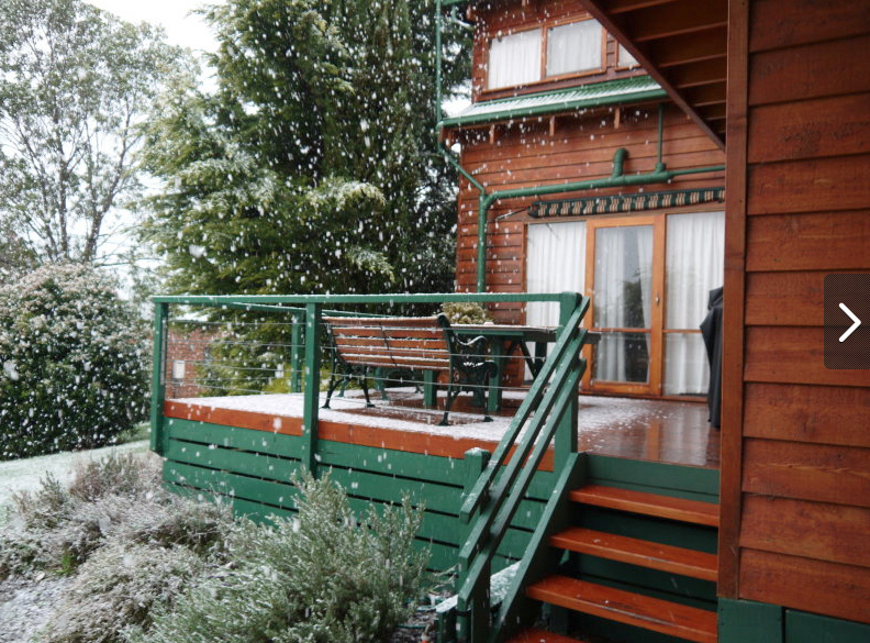 Cedar Retreat | lodging | 6 Telemark Ct, Merrijig VIC 3723, Australia | 0428145266 OR +61 428 145 266