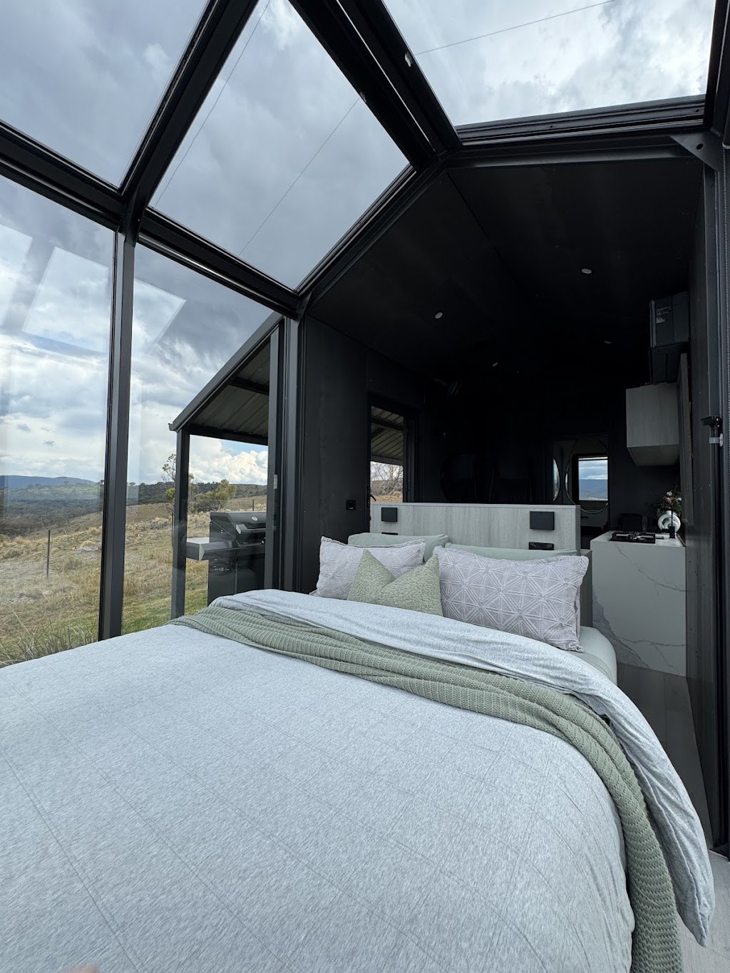 Oakhill Estate Glasshouse Cabins | 374 Clear Creek Rd, Clear Creek NSW 2795, Australia | Phone: 0421 856 030