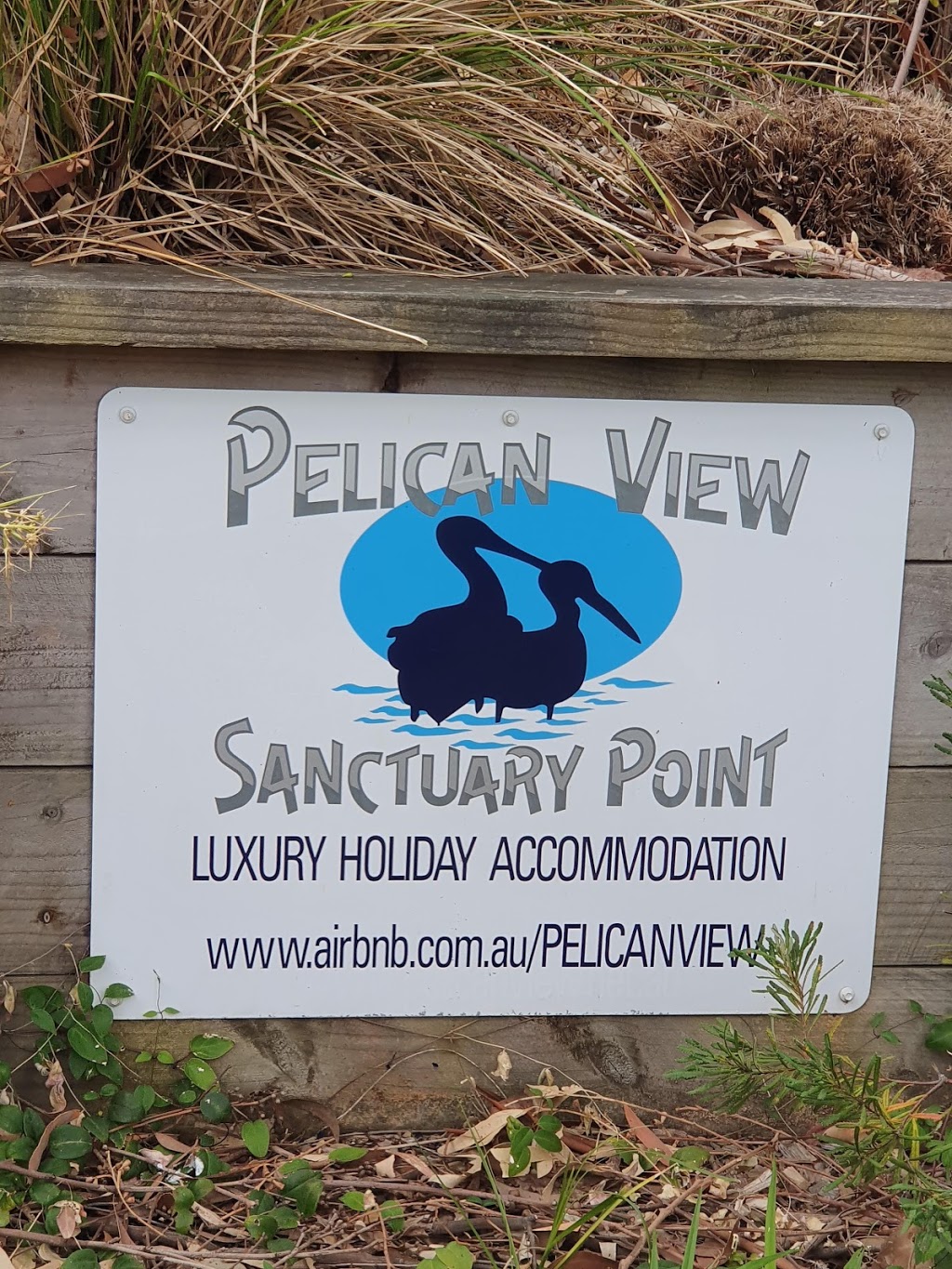 Pelican View | lodging | 75 Walmer Ave, Sanctuary Point NSW 2540, Australia | 0421674154 OR +61 421 674 154