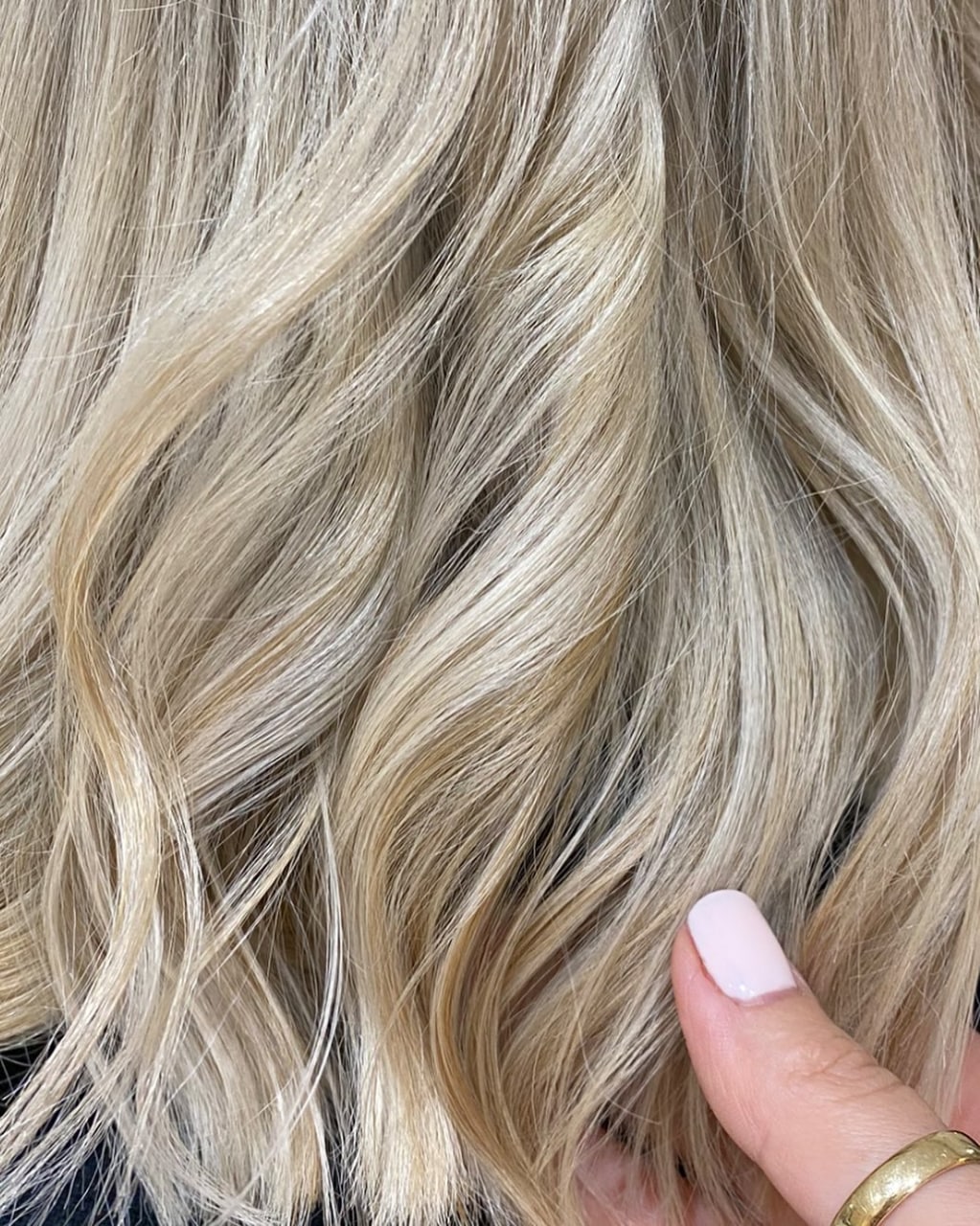 Shiny Hair & Beauty | hair care | 10 Coulthard Cres, Doreen VIC 3754, Australia | 0490758539 OR +61 490 758 539