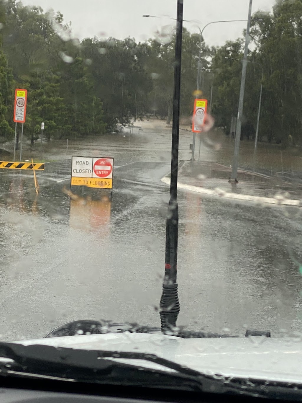 Ampol Foodary Churchill | 126 Warwick Rd, Churchill QLD 4305, Australia | Phone: (07) 3281 8437