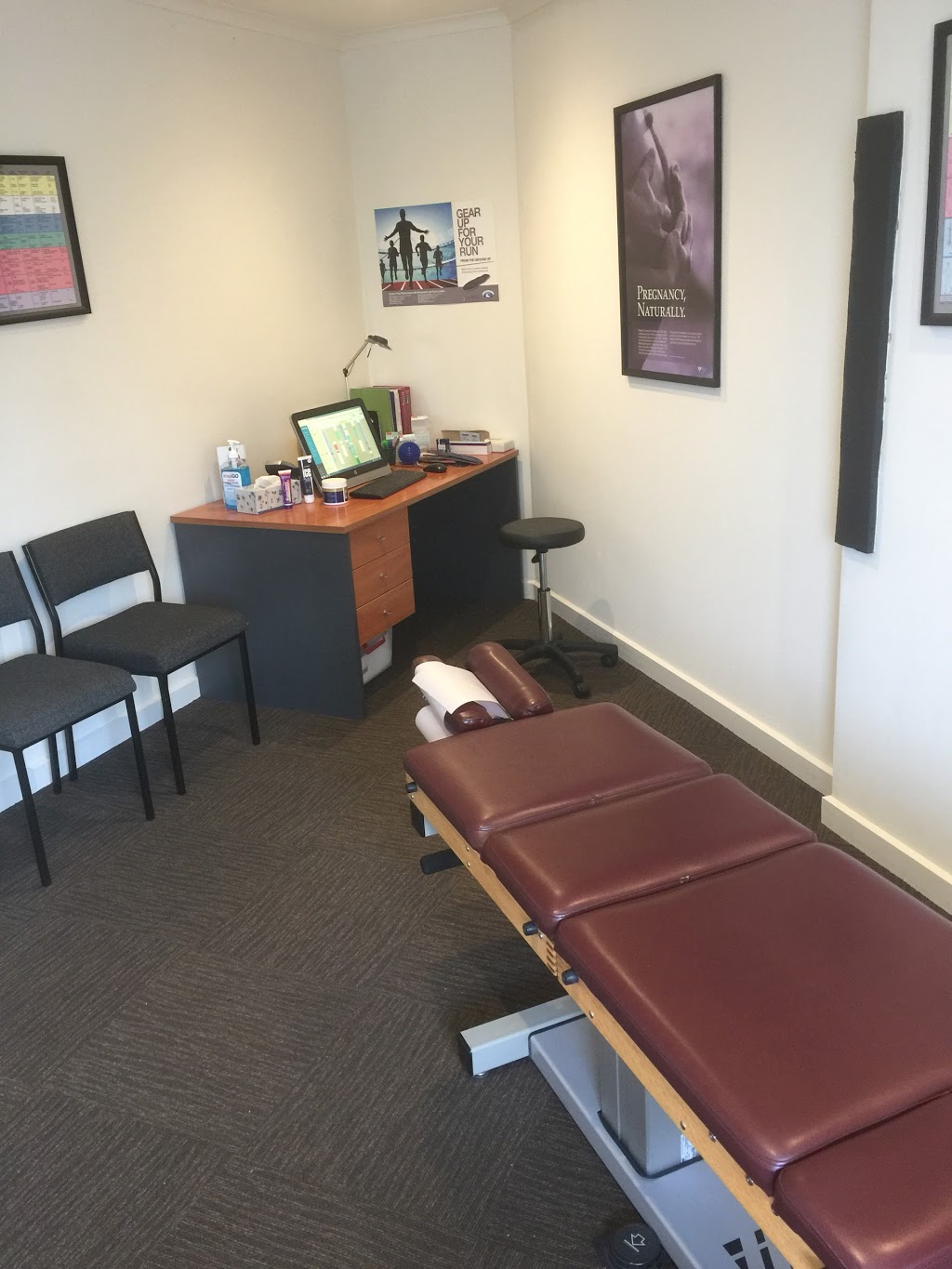 Naturally Well Chiropractic- DROMANA | health | 10/143 Point Nepean Rd, Dromana VIC 3936, Australia | 0359819000 OR +61 3 5981 9000