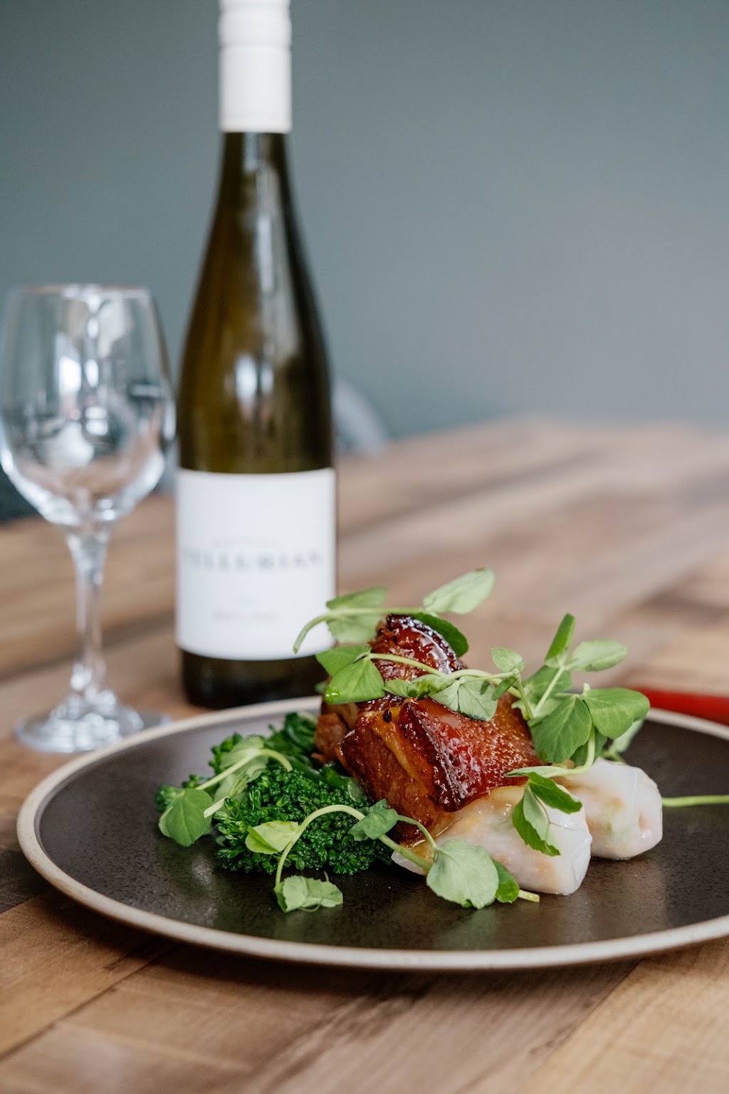 Arena Bar and Bistro | 91 Inglis St, West Bendigo VIC 3550, Australia | Phone: (03) 5440 6200