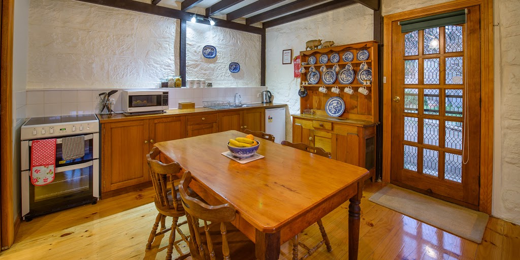 Daisy Bank Cottages | 78 Middle Tea Tree Rd, Richmond TAS 7025, Australia | Phone: 0417 202 963 Daisy Bank Cottages | 78 Middle Tea Tree Rd, Richmond TAS 7025, Australia | Phone: 0417 202 963