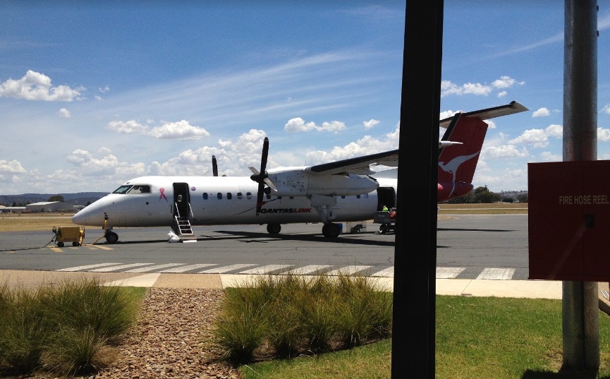 Albury Airport | 121 Airport Dr, East Albury NSW 2640, Australia | Phone: (02) 6043 5865