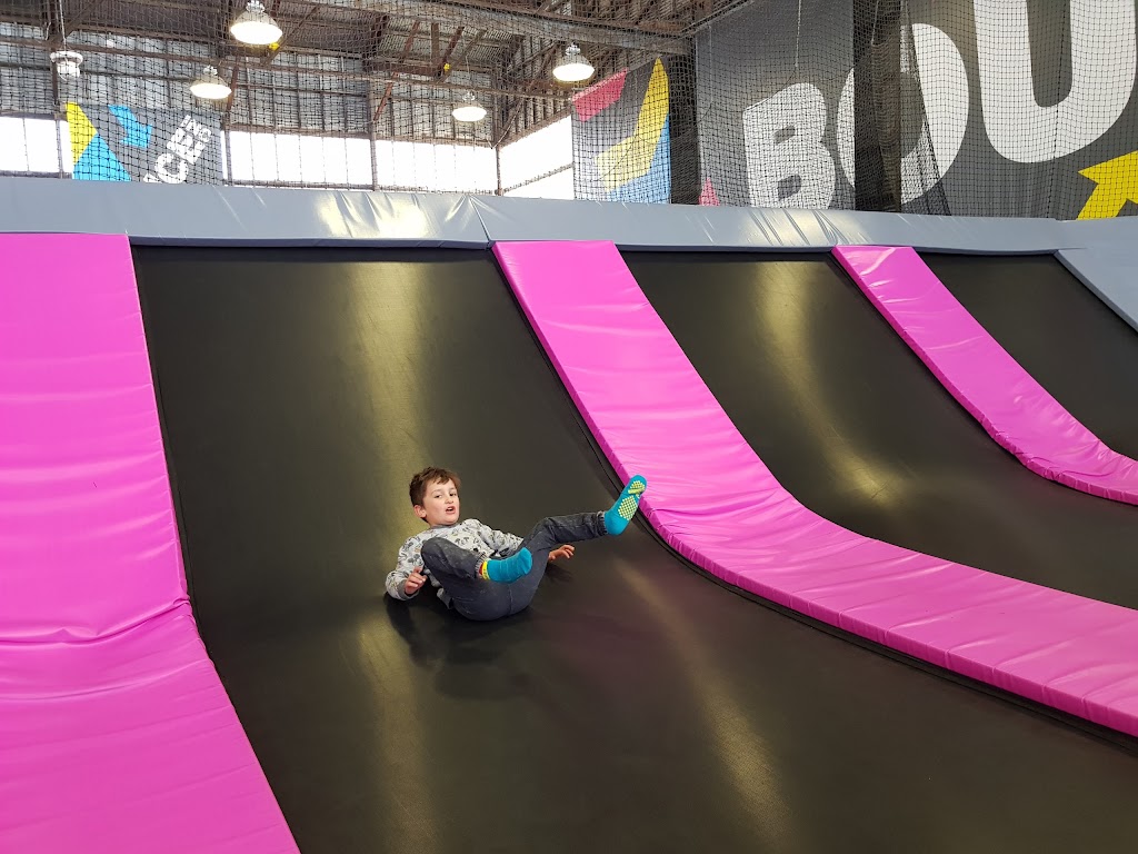 BOUNCE Essendon Fields | Hangar 4, 236 Wirraway Rd, Essendon Fields VIC 3041, Australia | Phone: (03) 9131 5099