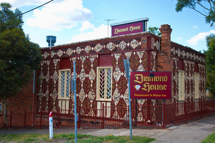 Diamond House Heritage Restaurant and Motor Inn | restaurant | 24 Seaby St, Stawell VIC 3380, Australia | 0353583366 OR +61 3 5358 3366