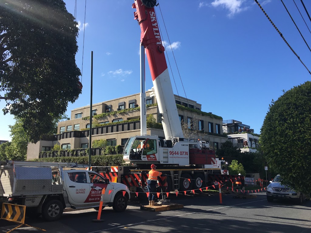 Skylift Cranes | point of interest | 14 Westall Rd, Springvale VIC 3171, Australia | 0395440774 OR +61 3 9544 0774