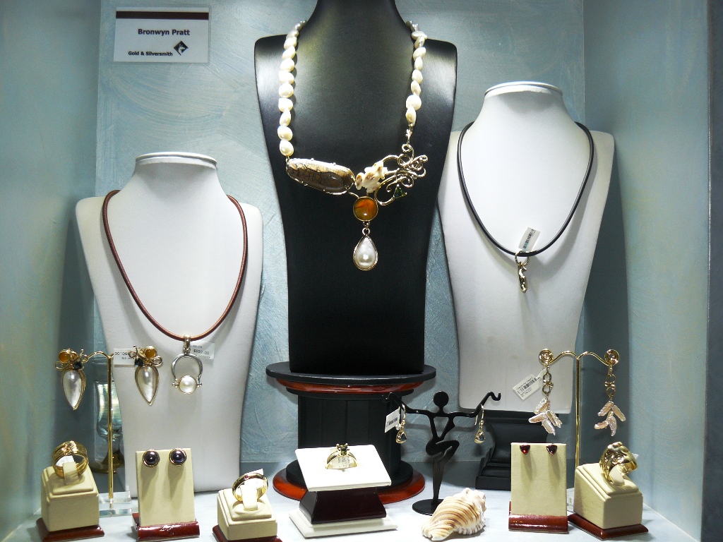 The Goldsmith’s Studio | jewelry store | 105 Marine Parade, San Remo VIC 3925, Australia | 0409934543 OR +61 409 934 543