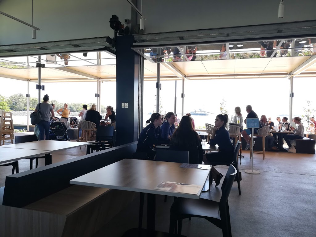 Auckland House | restaurant | Gladstone Central QLD 4680, Australia