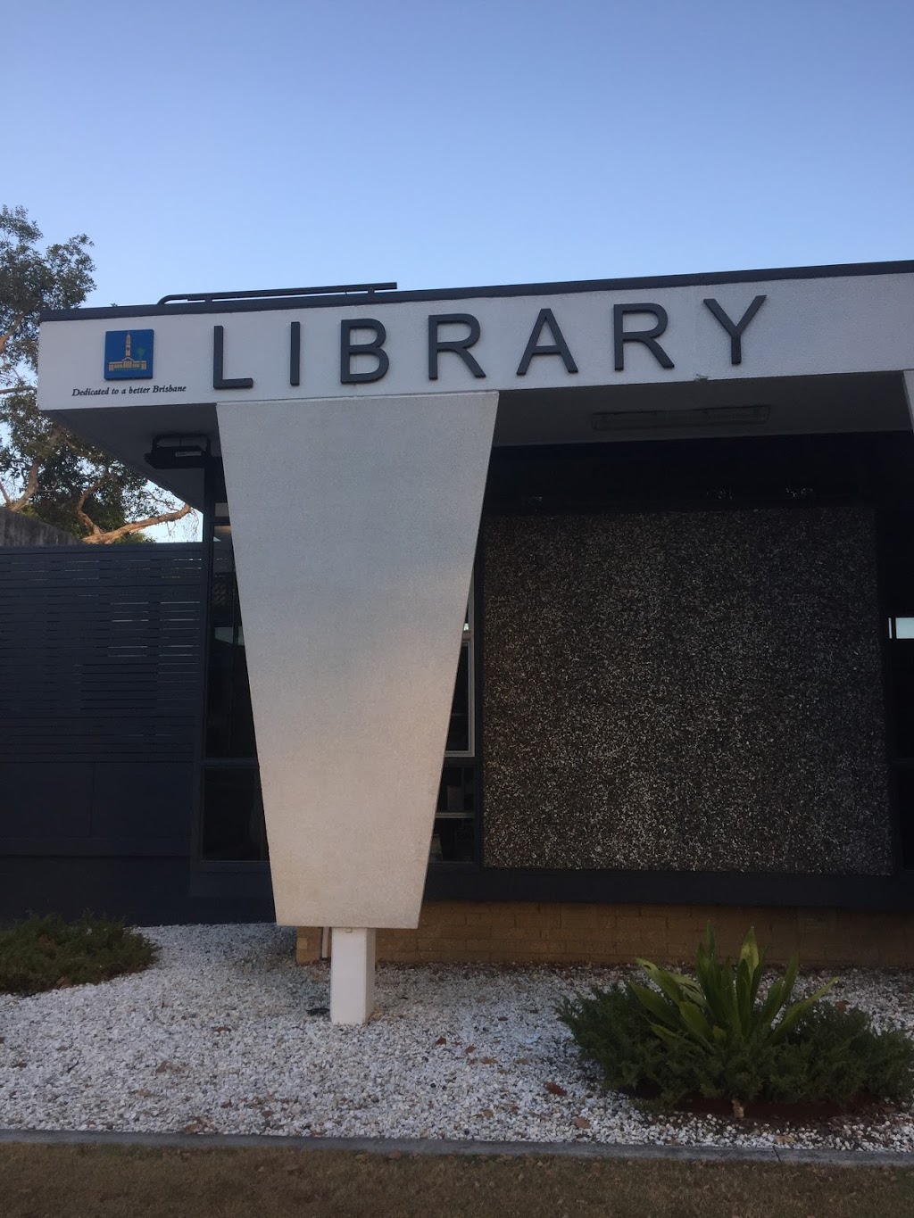 Carina Library | library | Cnr Mayfield Rd &, Nyrang St, Carina QLD 4152, Australia | 0734071873 OR +61 7 3407 1873