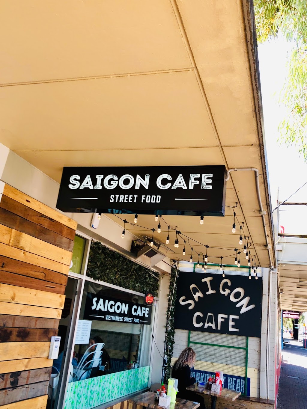 Saigon Cafe | 399 Magill Rd, St Morris SA 5068, Australia | Phone: (08) 8333 2409