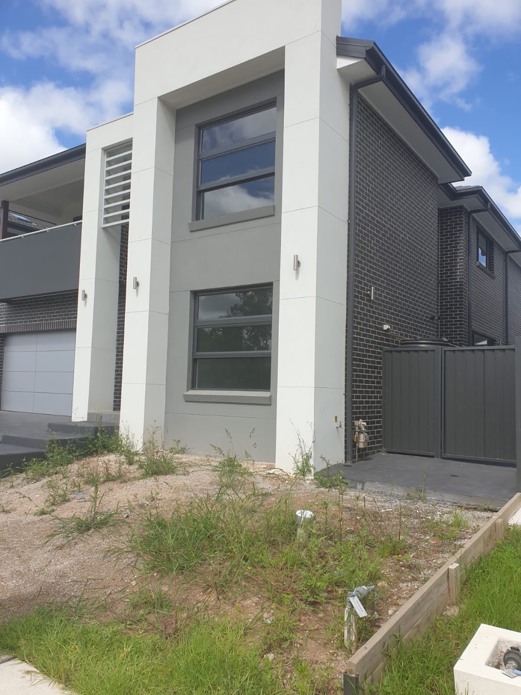 Oz Hebel Installers & Rendering Pty Ltd | 206 Crystal Palace Way, Leppington NSW 2179, Australia | Phone: 0404 390 001