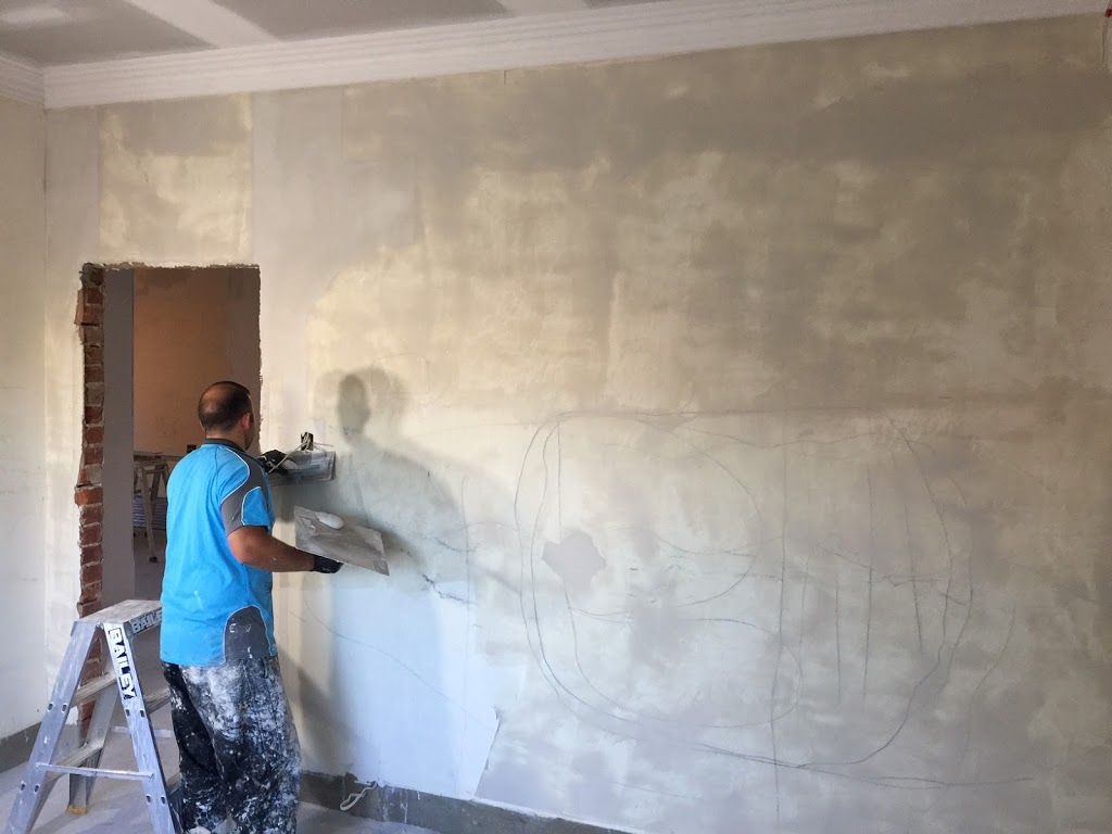 Peters Painting Improvements | 1 Quigley St, Pooraka SA 5095, Australia | Phone: 0412 509 003