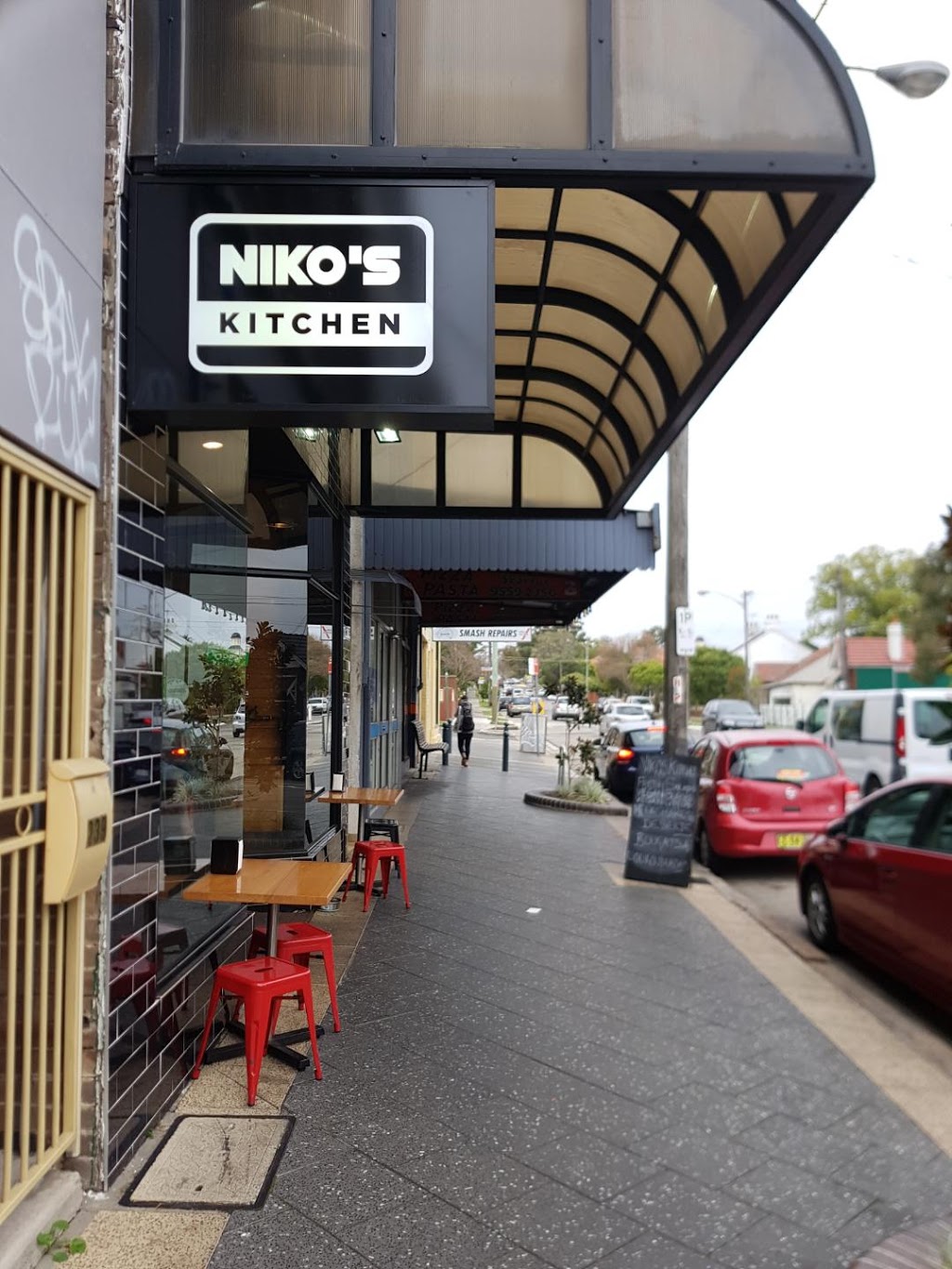 Niko’s Kitchen | restaurant | 237 Wardell Rd, Dulwich Hill NSW 2203, Australia | 0295589074 OR +61 2 9558 9074