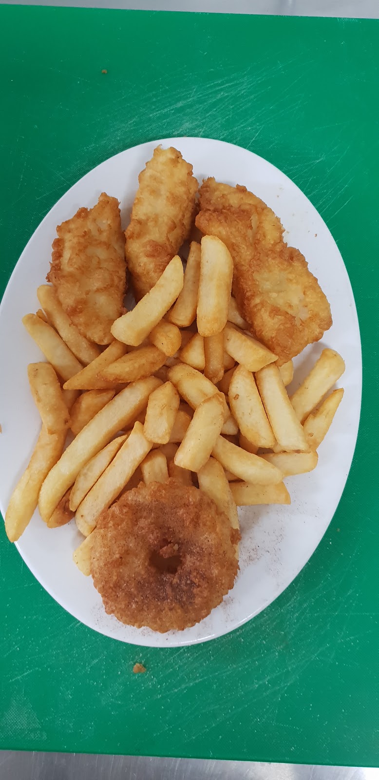 Minninup Road Fish and Chips | Minninup Forum Shopping Centre, shop 1/1 Island Queen St, Withers WA 6230, Australia | Phone: (08) 9795 9892
