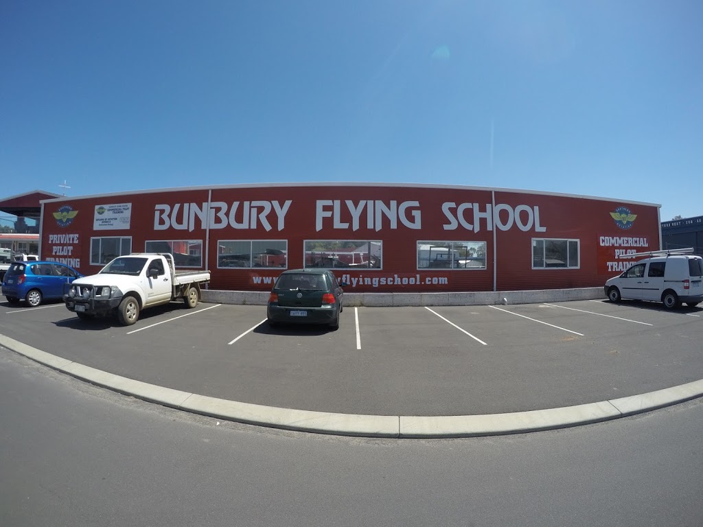 Bunbury Flying School | Bunbury Airport, S Western Hwy, Davenport WA 6231, Australia | Phone: (08) 9725 4145